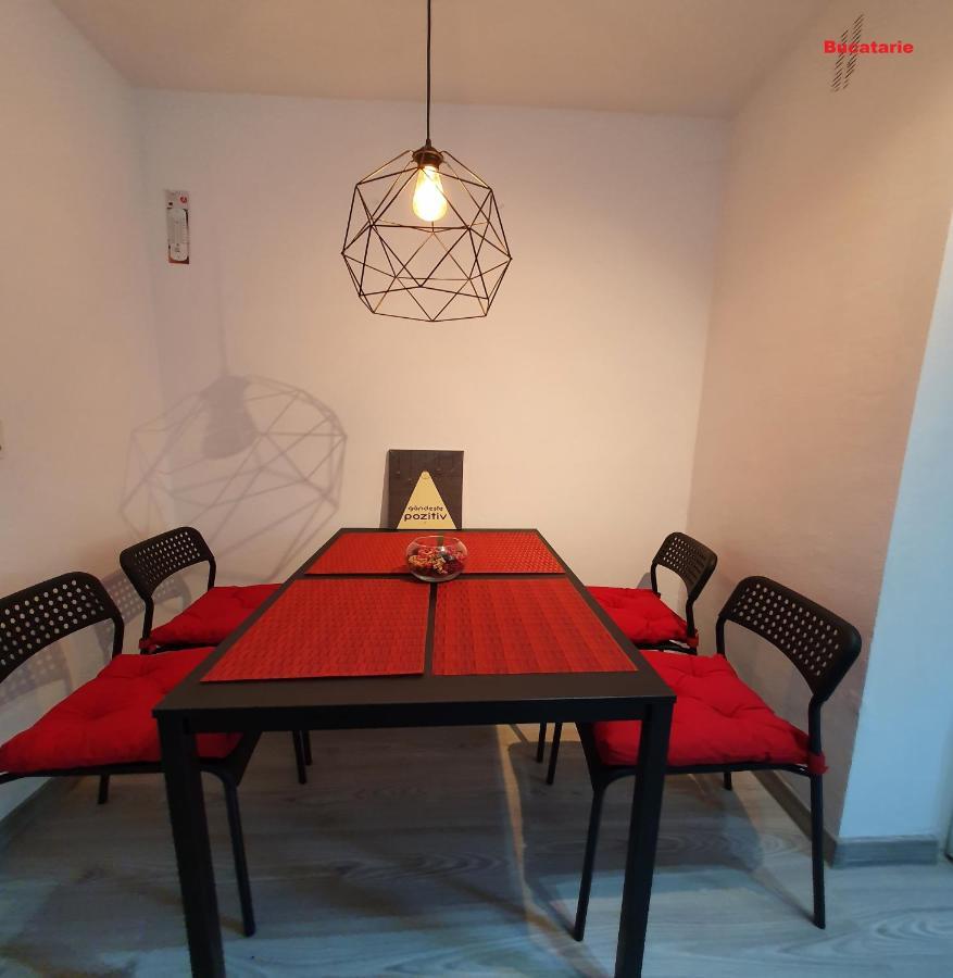 Mia Central Apart, 3 Rooms, 2 Baths, Afi Mall Braşov Exterior foto